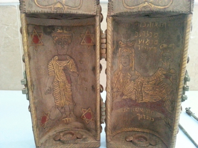 8 milyon lira değerinde 2 Tevrat ele geçirildi